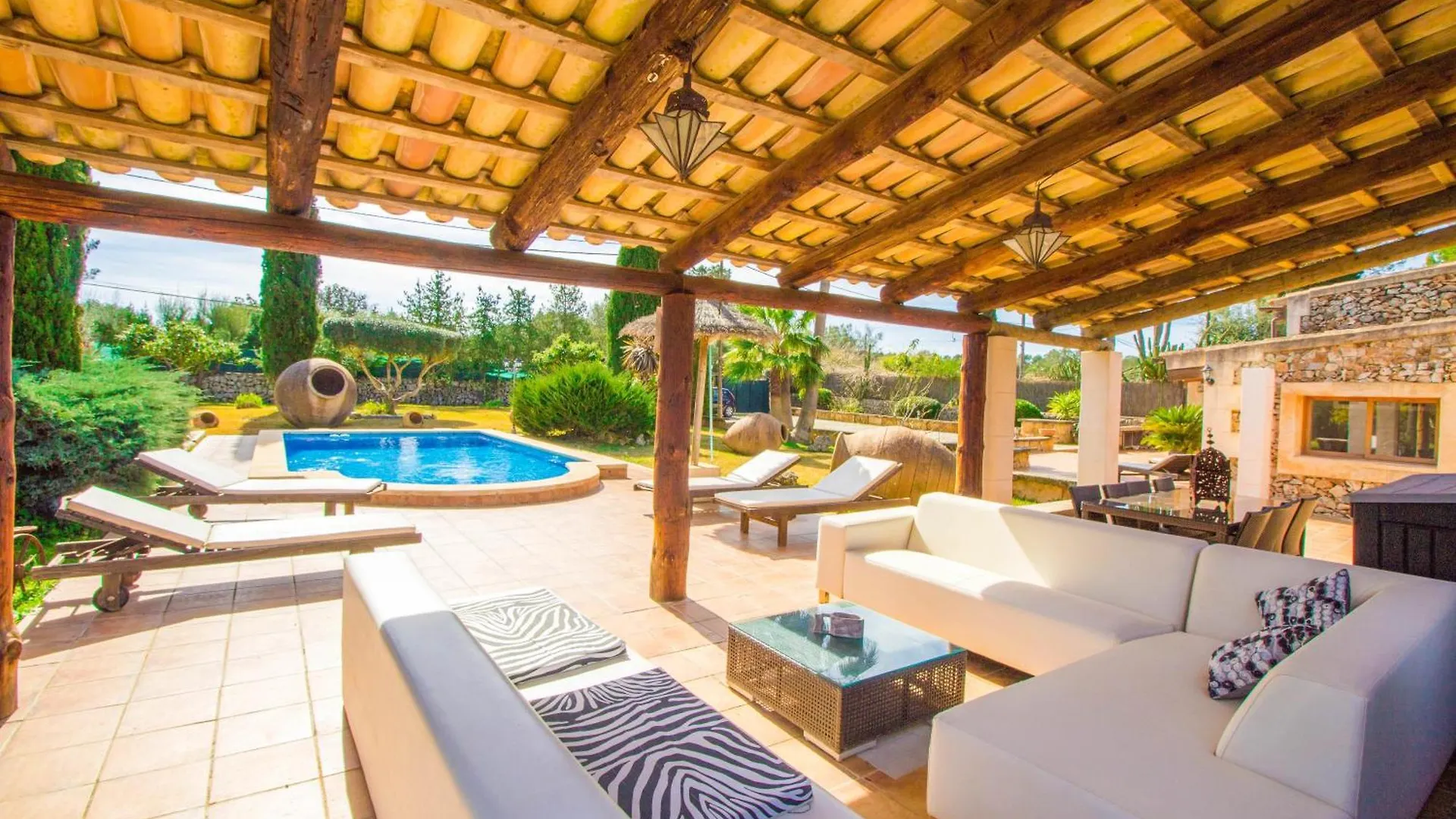 Cas Mostatxet-Wonderful Villa With Pool Ballerics